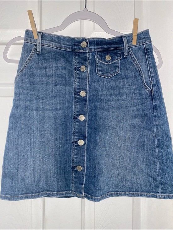 GAP Dresses & Skirts - GAP Button-Front Blue Denim Skirt -Size 25 (0-2)